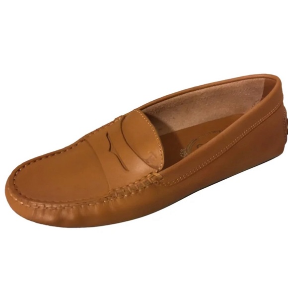 Brand new without tag Tod Women shoes size 5.5